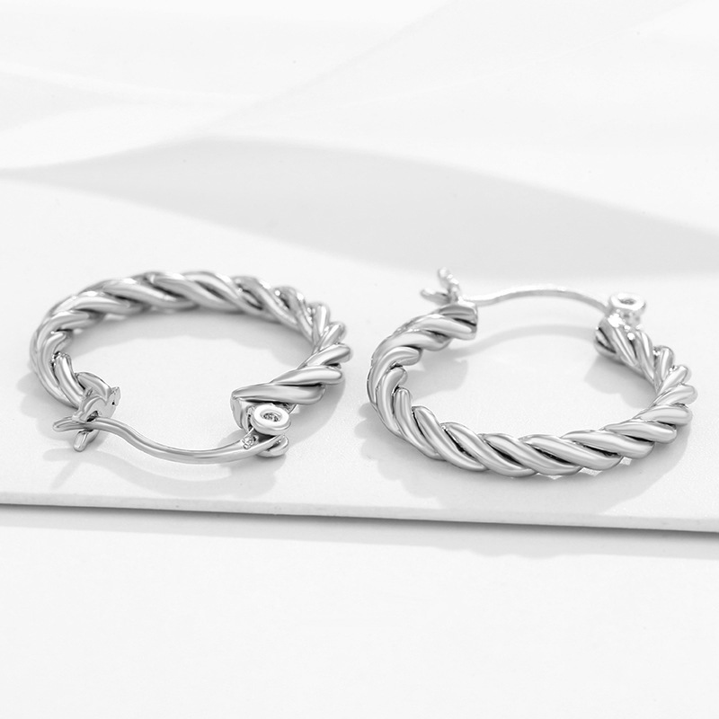 Pendientes de anillo de giro de joyería de xupe pendientes europeos y americanos transfronterizos personalidad simple temperamento ins pendientes retro dulce fresco pendientes