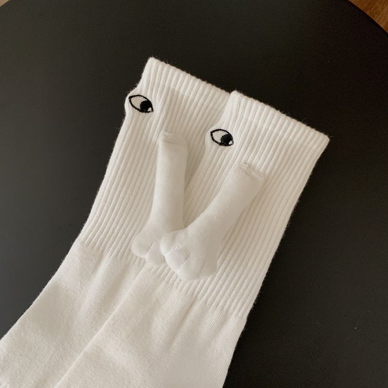 1 Paar Club-Promi-Paar-Socken: Modische, lustige, kreative magnetische Hand-und-Hand-Socken mit schwarz-weißen Cartoon-Augen für Paare – Detail 6