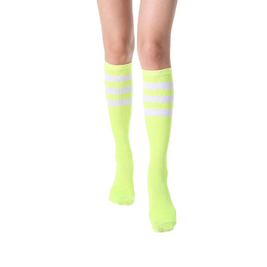 Jie Wu danza calcetines de media pantorrilla de otoño para mujer tres barras hasta la rodilla calcetines de mujer ocasionales transpirables fábrica al por mayor