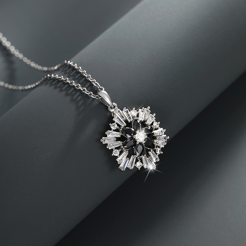 Xubing joyería micro-con incrustaciones de circonio superflashes de color de la flor colgante hembra Luz de lujo nicho retro alto sentido collar COLLAR COLGANTE