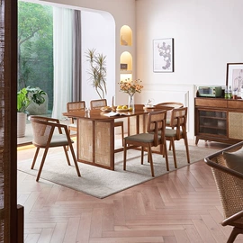 沙发椅;餐椅;餐边柜