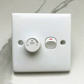 墙壁插座;墙壁开关;便携式充电桩