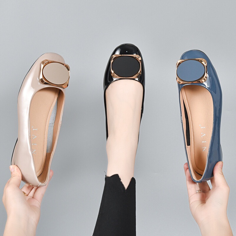 Thick-Heeled High-Heeled Shoes for Women 2024 Summer New Patent Leather Women's Shoes Shallow Leather Shoes Summer Pointed Toe Mid-Heel Genuine Leather Shoes