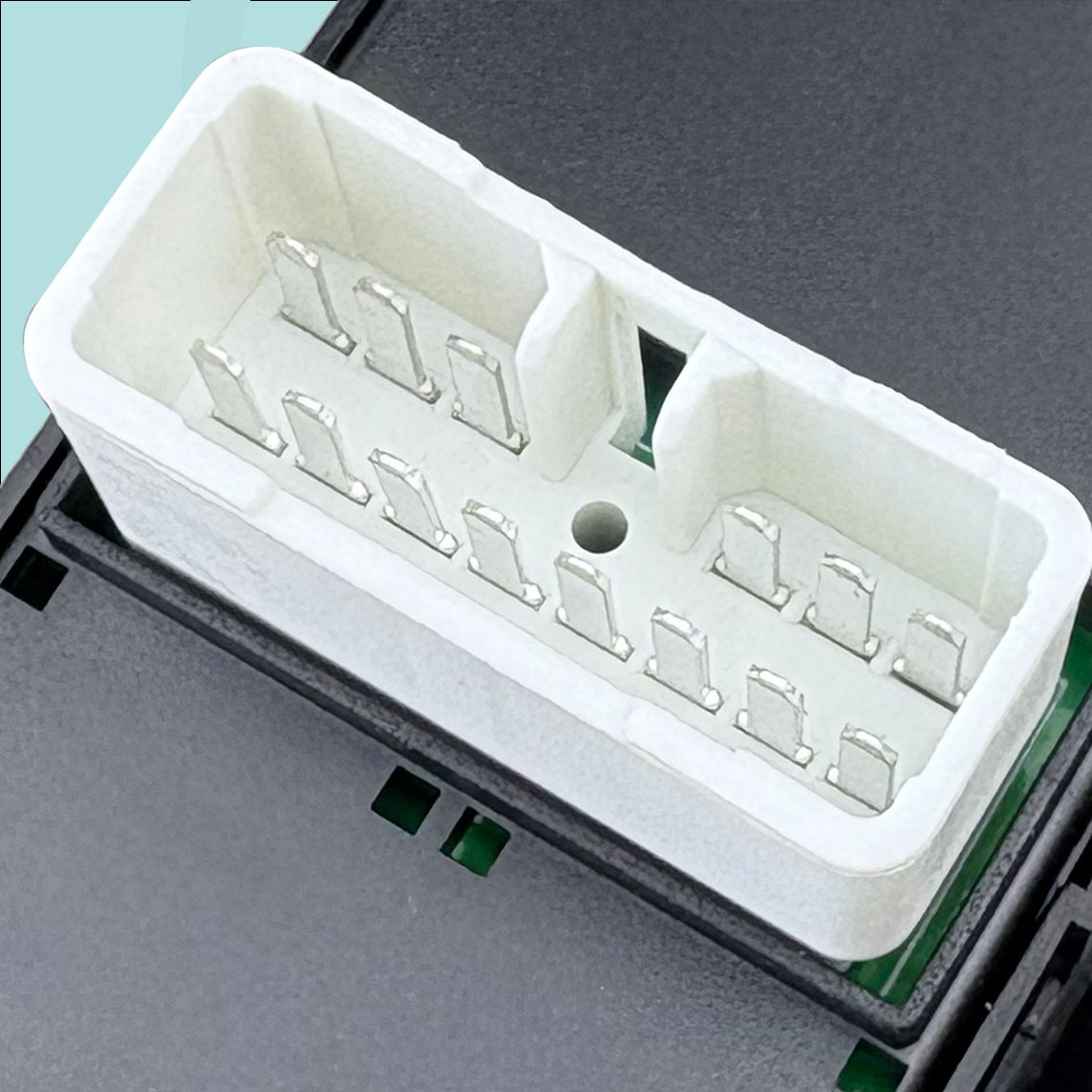 93570-2D000 Is Suitable for the Electric Window Glass Lift Switch of Hyundai Elantra