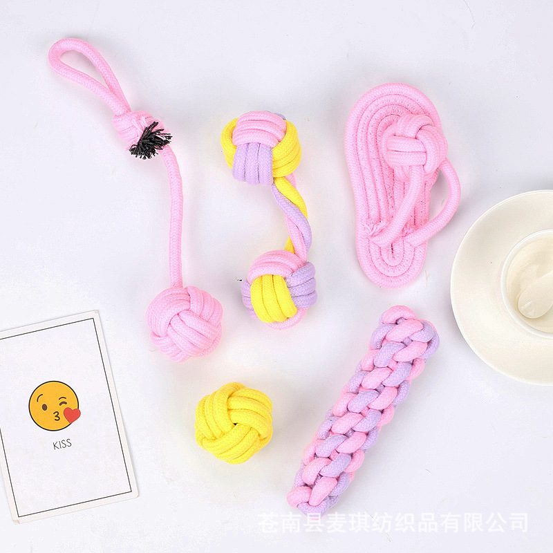 Suministros populares de juguetes para mascotas japoneses y coreanos, juego de juguetes duraderos para perros resistentes a las mordidas, juguete de pelota con nudo de cuerda para cachorros.