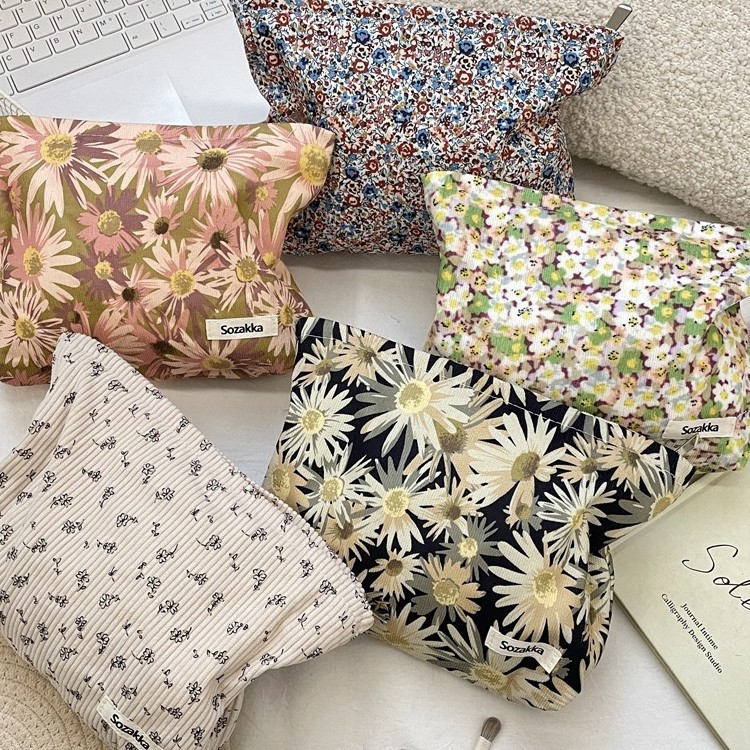 45133 Corduroy Floral Print Makeup Bag/Storage Bag/Inner Liner for Women, Portable Large Capacity Makeup Bag