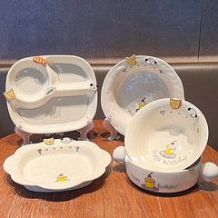 ボタンの子犬のネットの赤いinsの陶磁器の食器の高い顔の値の誕生日の贈り物の家庭のかわいい皿のご飯のサラダの碗