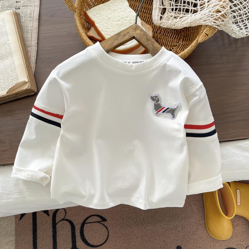 Children's pure cotton long-sleeved T-shirt, new style for spring and autumn, Korean style, baby sweat-absorbent base layer, fashionable and trendy.