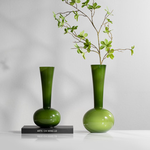 Yibeizi French Medieval High-End Glazed Vase Olive Green Handmade Niche Art Vase Living Room Decoration
