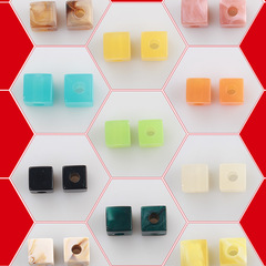 ビーズのアクセサリーのバッグの服のDIYのアクセサリーのカラーの丸い穴のペンダントの服のアクセサリーのボタンの装飾のビーズ29-55