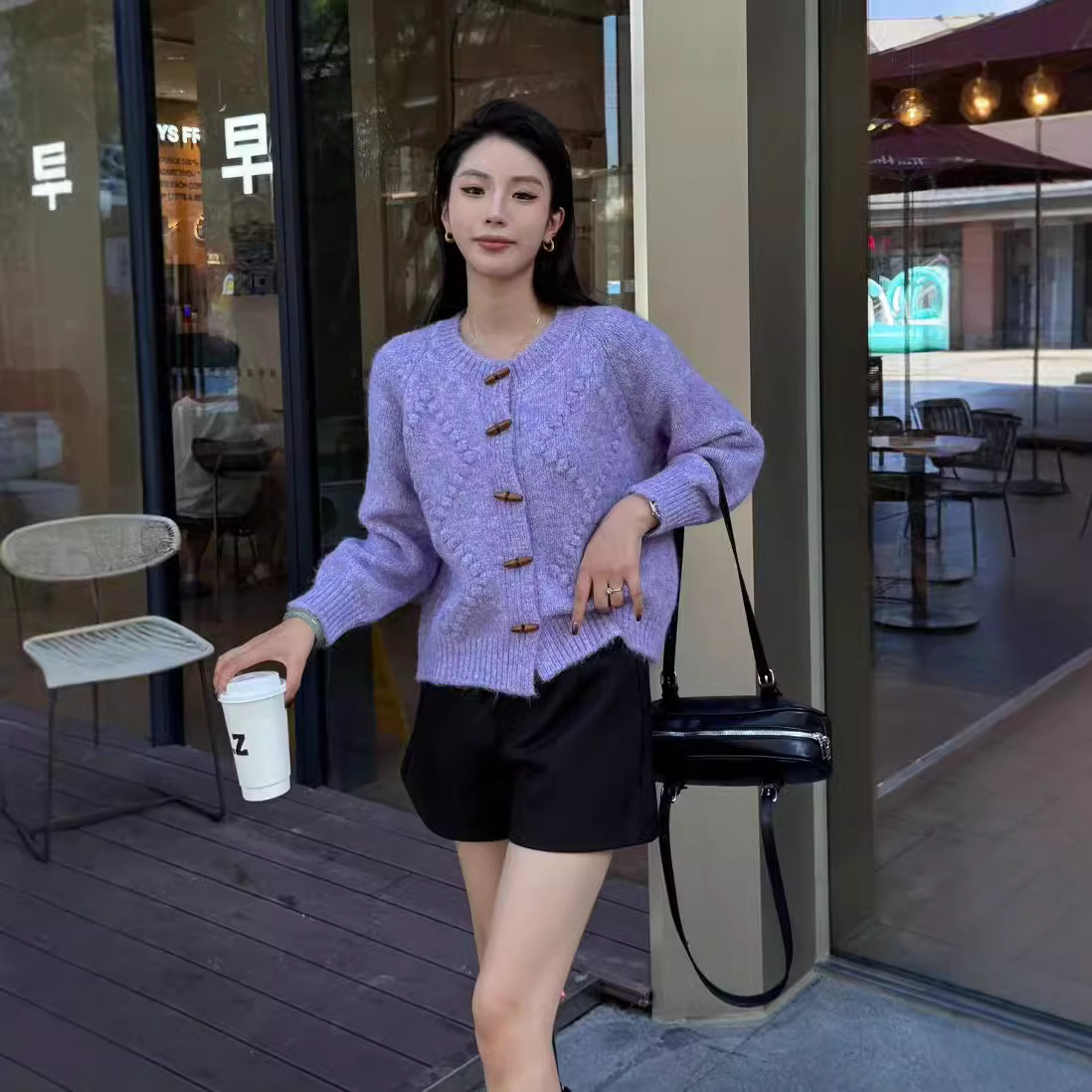 24 invierno Puyuan otoño invierno suéter 2024 nuevo retro corn de buey hebilla jersey suelto