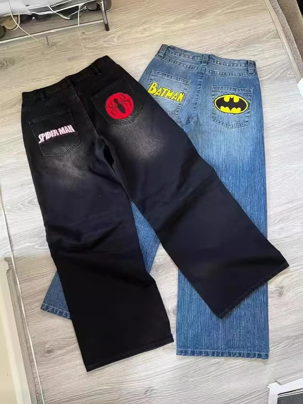 アメリカンオーブのレトロなコウモリの模様の刺繍のゆったりしたジーパンの男性の街頭のy2kズボンのだらだらしているジーパン|undefined