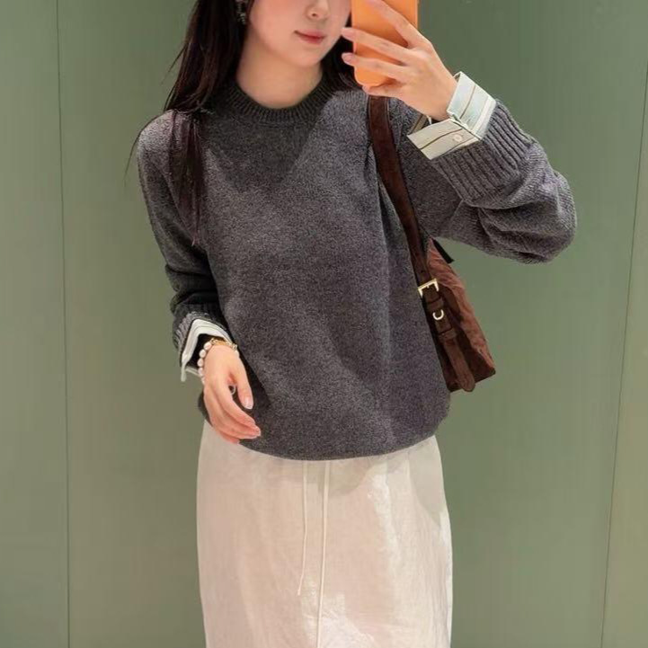 PRD26 autumn and winter new wool sweater, unisex design, featuring wool patchwork, shirt sleeves, knitted round neck, and a unique style