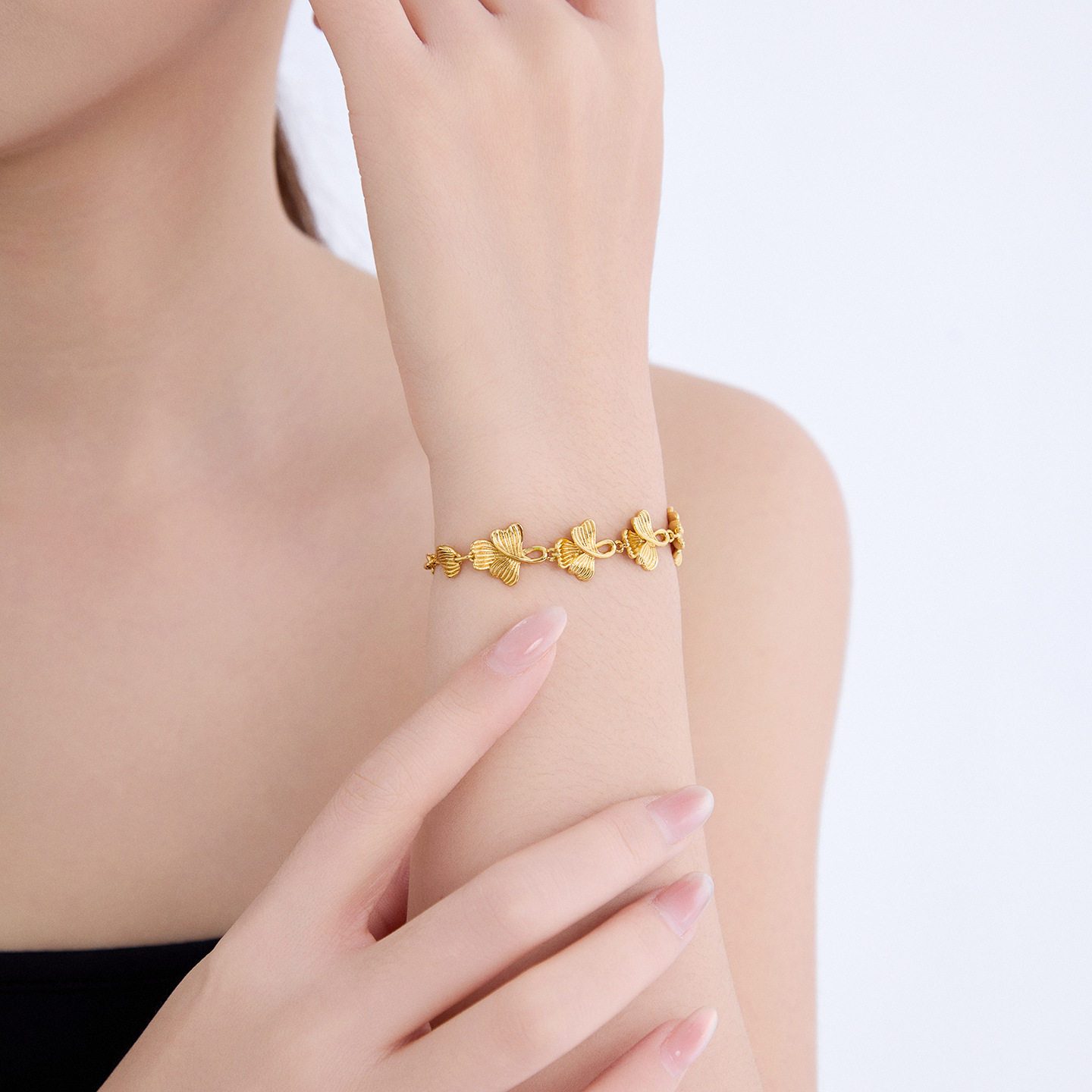 Pulsera de Hoja de Ginkgo 24K de Acero Inoxidable para Mujer