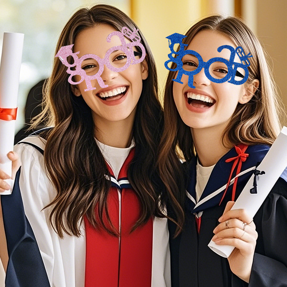 Gafas de fiesta temáticas de la temporada de graduación 2025 letras GRAD montura de gafas divertidas ceremonia de graduación gafas perforadas con fotos