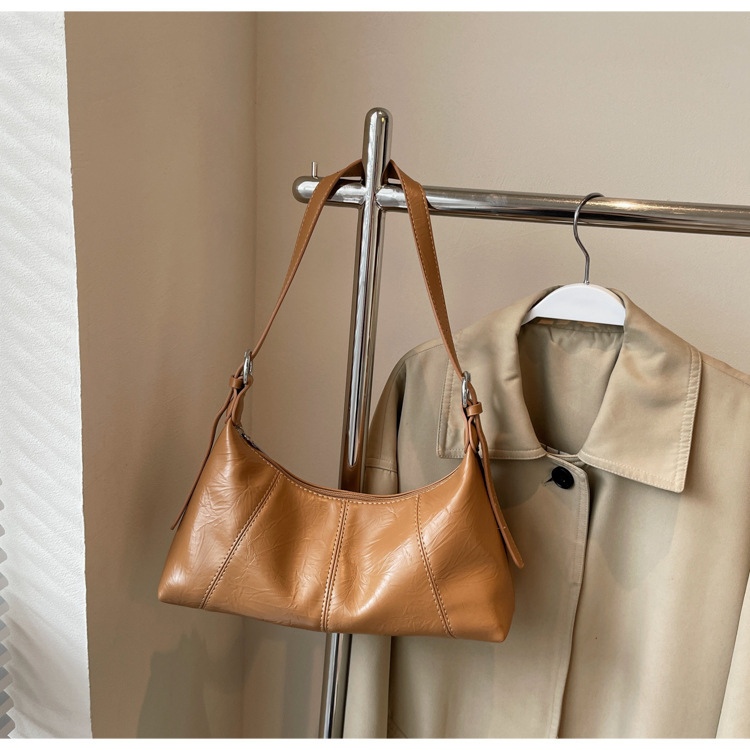 Sac à bandoulière tendance pour femmes sous les aisselles 2024, nouvelle version coréenne à la mode, simple, grande capacité, pour le travail et les déplacements_voghion.com