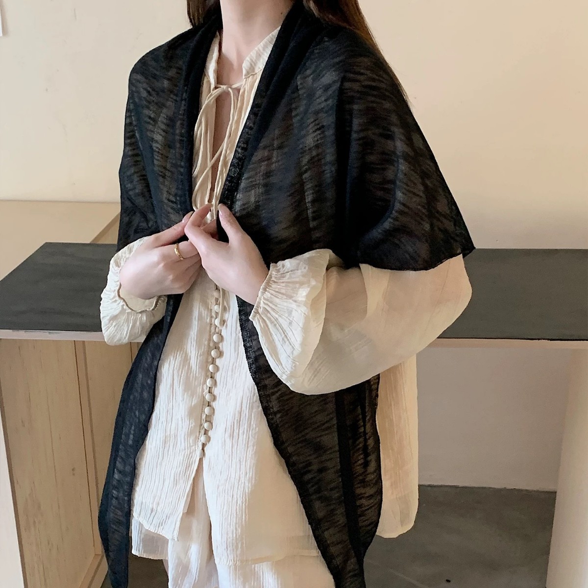 Korean-style simple and casual ice silk linen triangle scarf for summer, suitable as an outer shawl for sun protection and air-conditioning protection, knitted scarf