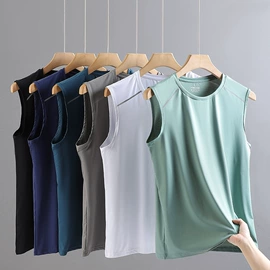 冲锋衣、裤;速干t恤;运动套装