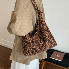 单肩包女士包包新款洋气时髦豹纹条纹帆布子母包大容量斜挎通勤包