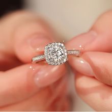 ��������С���ǽ�ָ925���yĪɣʯ��Ůʿ��H������Y�����