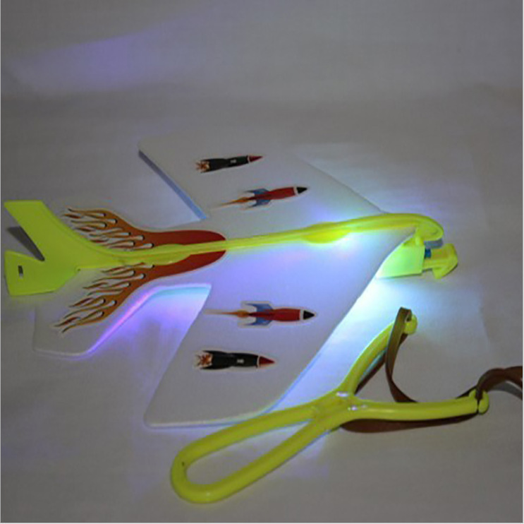 Niños mano lanza avión espuma catapulta juguete pistola de niño plaza de deportes al aire libre vuelo cielo deslizante cometa pistola de luz