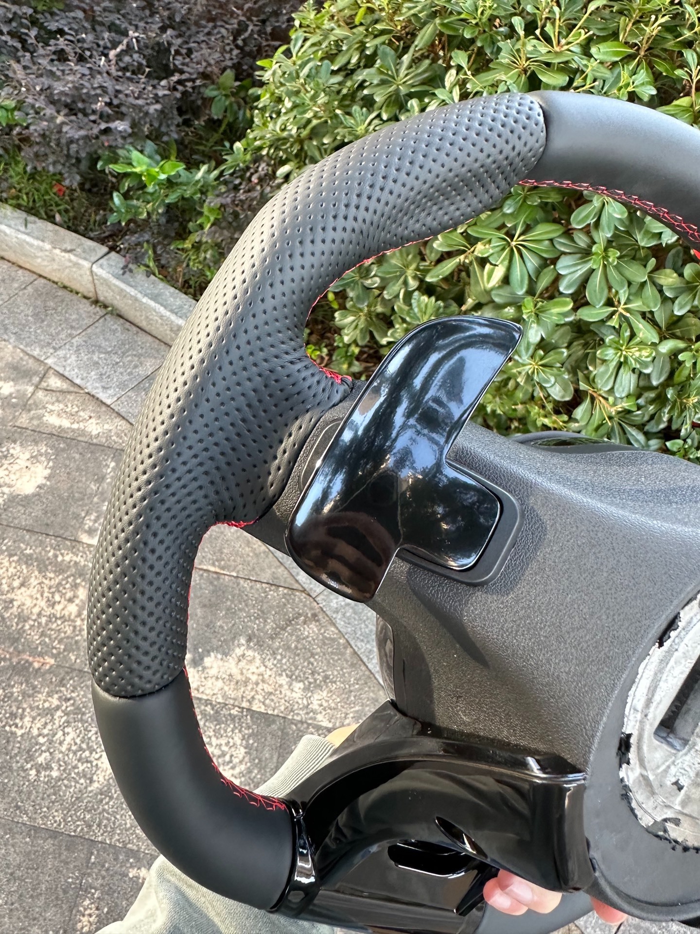 Mercedes-Benz W204 W205 modified 809 steering wheel, modified AMG assembly, carbon fiber version, pure leather version, cross-border supply