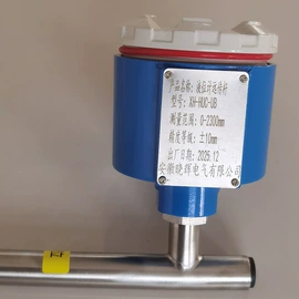 振动传感器;温度传感器;显示仪表