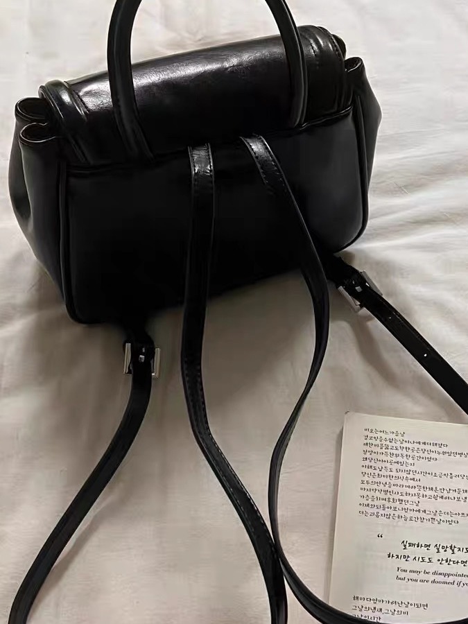 니치 디자인 한국식 배낭 여성 2023 년 가을 · 겨울 새로운 고가치 통근 대학식 TEXTE 핸드백