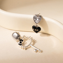 超酷甜辣风Kitty猫钥匙黑色滴釉爱心锆石耳钉个性设计百搭耳饰女