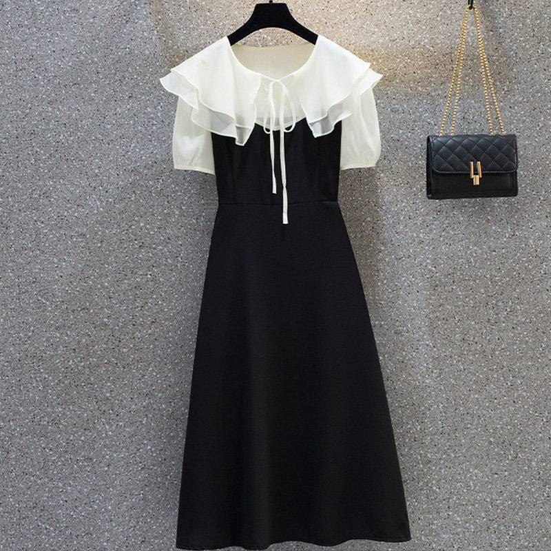 Autumn plus-size loose-fitting slimming dress for plus-size women, summer double-layer Peter Pan collar dress, extra-large size with flutter sleeves