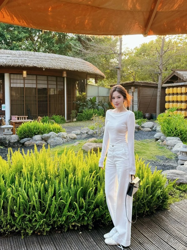 2025夏季新款时尚长袖上衣气质显瘦洋气休闲百搭甜美温柔外穿上衣|undefined