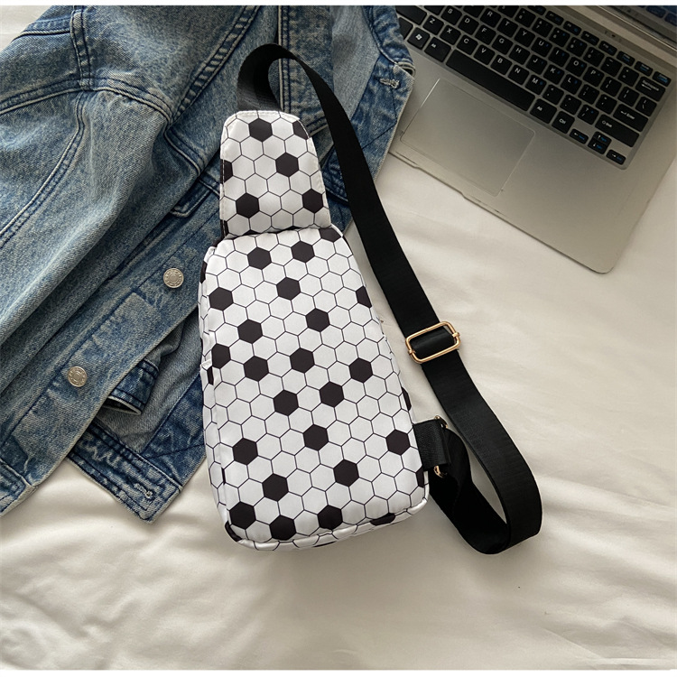 Women's Medium Nylon Ball Streetwear Square Zipper Fanny Pack display picture 36