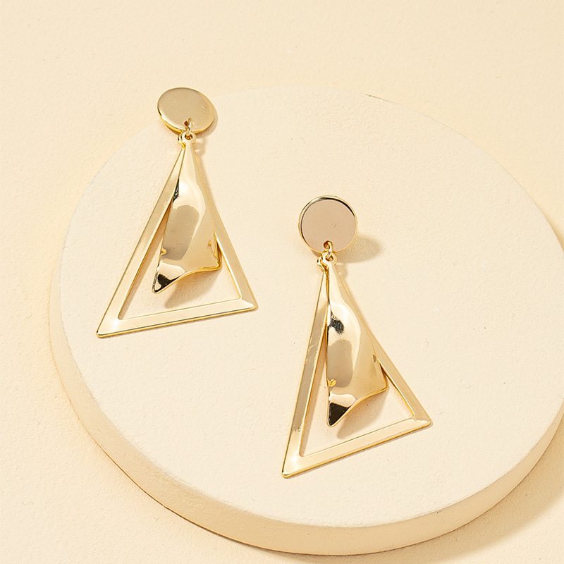 Metal Geometric Earrings display picture 2