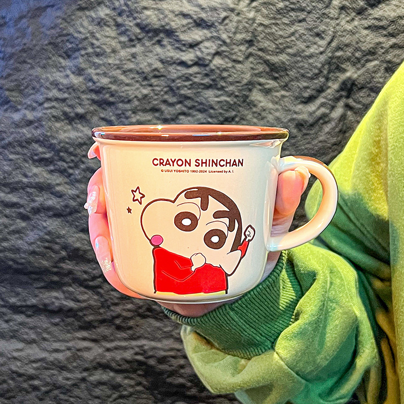 Crayón pequeño nuevo marcador de taza de calibración de leche animada caricatura encantadora taza de cerámica de desayuno al por mayor con taza de calibración