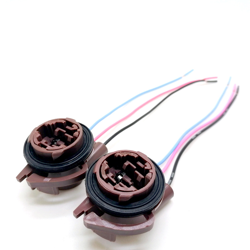 En stock y entrega rápida coche LED bombilla señal de freno 3057 conector arnés cableado 3157 portalámparas