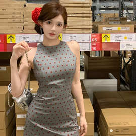 复古红色波点背心连衣裙女装夏季修身甜辣妹a字裙无袖收腰短裙子
