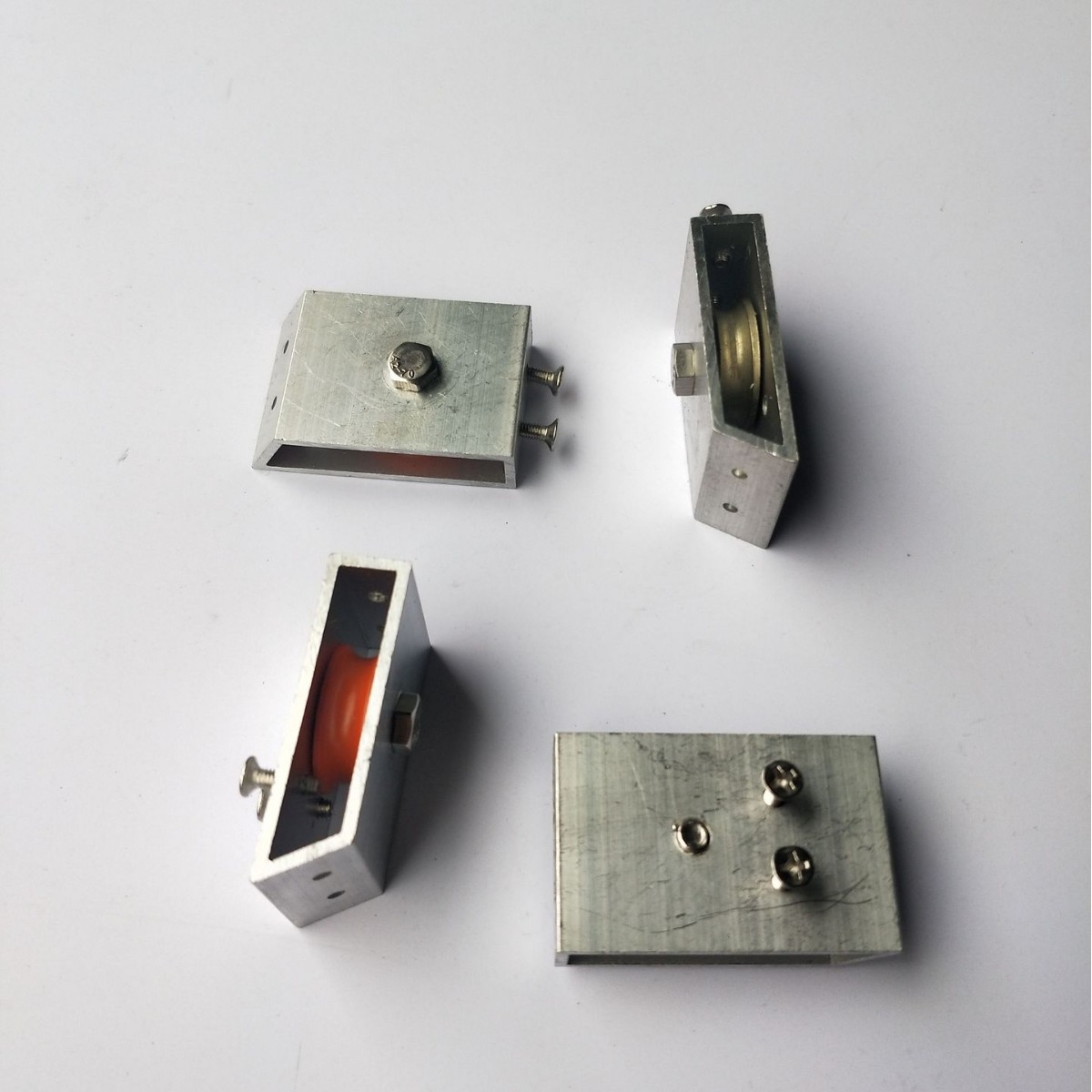 厂家直销张力电子围栏铝合金滑轮，电子围栏配件