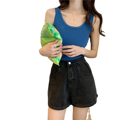 Small suspender design outer vest for women 2024 summer bottoming short knitted inner top with temperament for women trendy