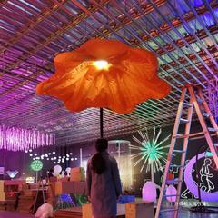 自動花灯網紅花ラッパ花景観灯誘導開閉人体LEDインタラクティブ広場屋外ガスモデル