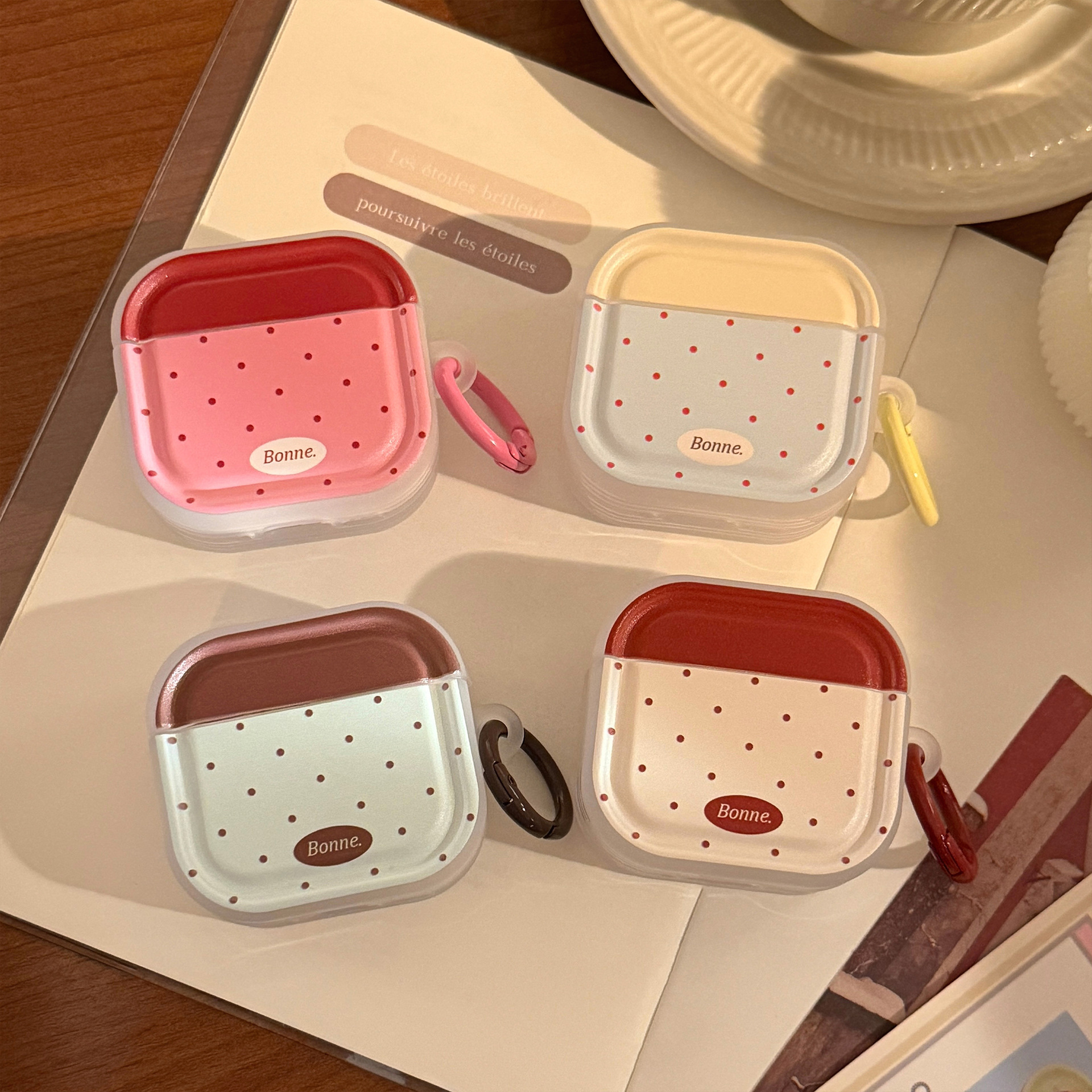 Ins Coreano punto de onda de colisión de color para airpods3 auriculares pro2 cubierta de protección 4 generación Bluetooth inalámbrico 1 colgante 3