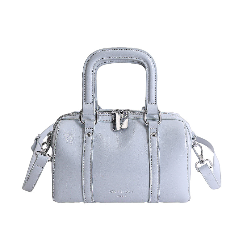 Bolsa de almohada de nicho de textura femenina 2026 nuevo tipo de mochila portátil de moda coreana simple bolso de viaje diario image 12