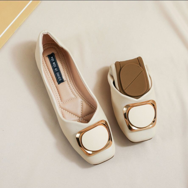 Women's Flats 2026 New Spring Fairy Style French Soft-Soled Flat Shoes Autumn Shallow Mouth Versatile Soft Leather Loafers