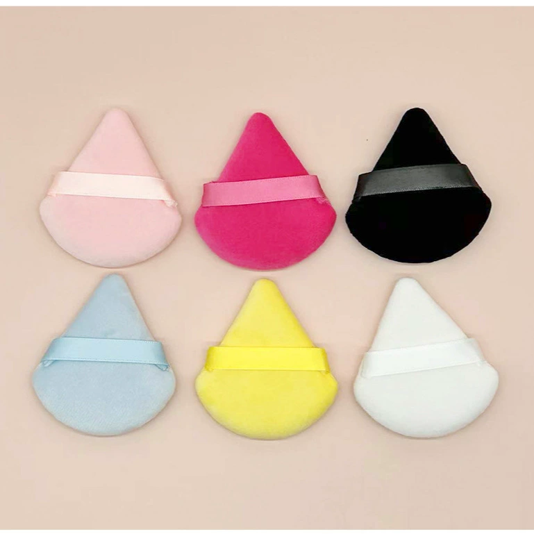 Triangular double-sided makeup sponge, soft plush, for loose powder & primer, 70×65×12 mm