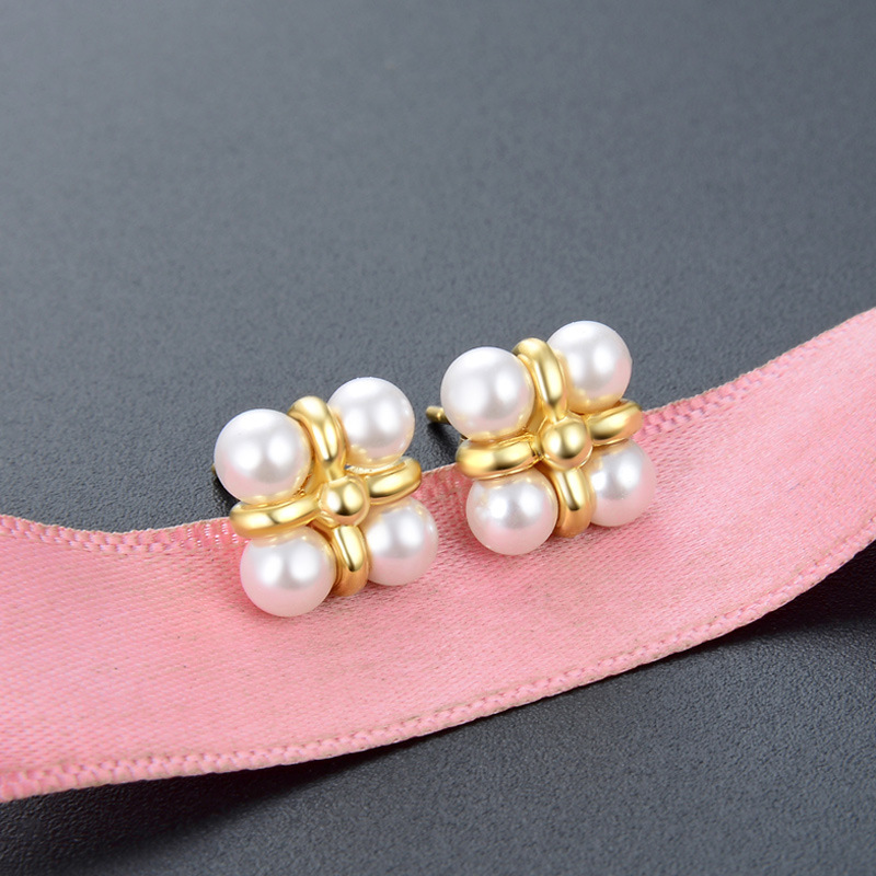 S925 pendientes de plata esterlina estilo europeo y americano estilo de diseño minimalista estilo k nicho de diseño dorado moda pendientes al por mayor