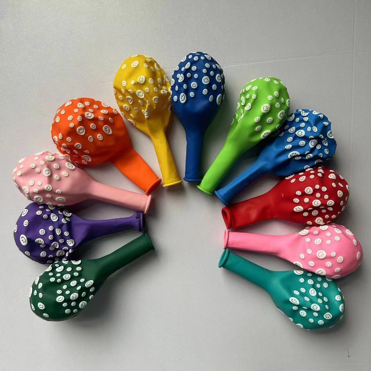 Globos Personalizados de 12 Pulgadas con Diseño de Lunares, Globos de Animales, Globos de Vaca, Decoración para Salón de Bodas, Decoración para Fiestas, Propuesta de Matrimonio con Lunares, Hojas, Flores Completas.