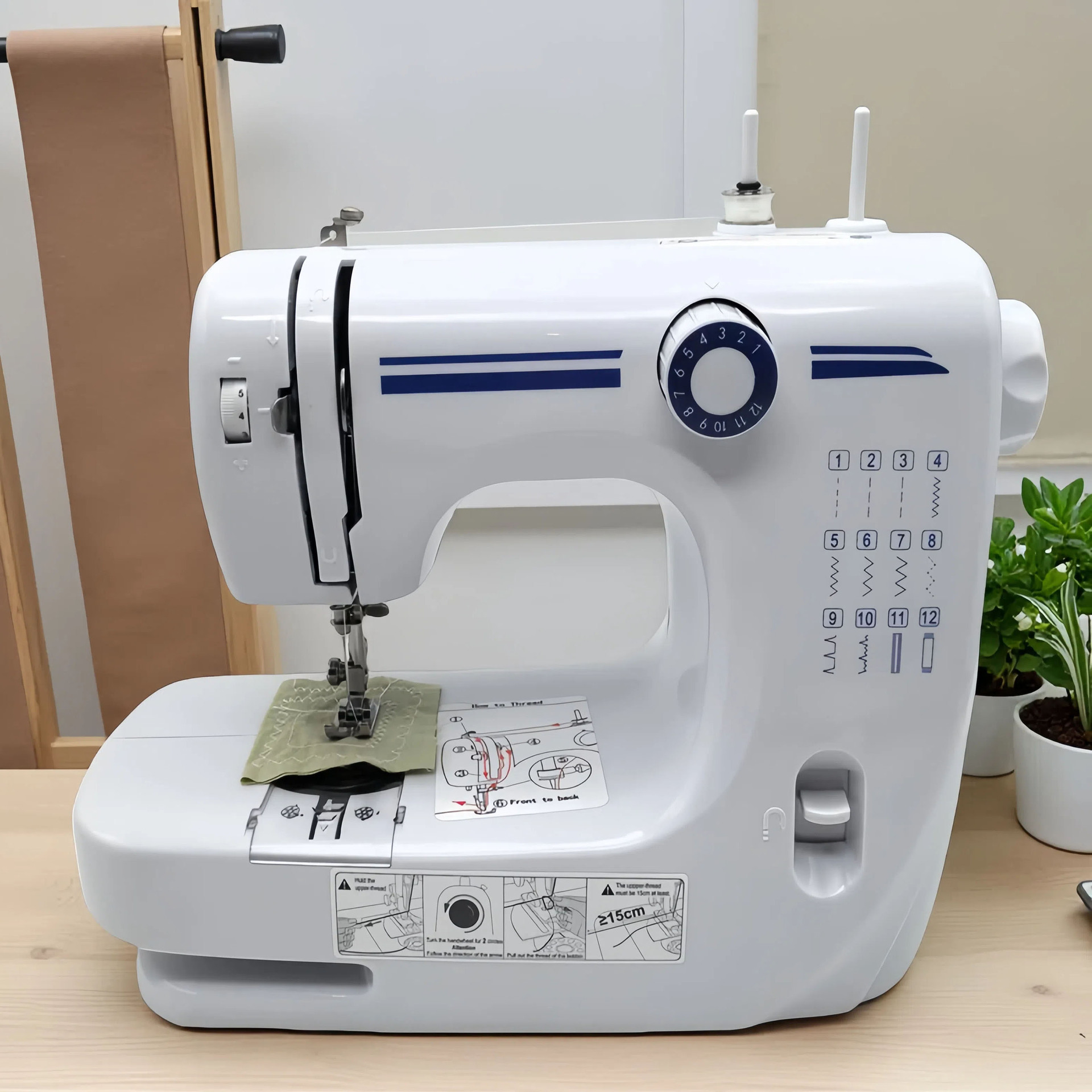 跨境热销608A缝纫机家用台式迷你双针脚踏便携式多功能电动缝纫机