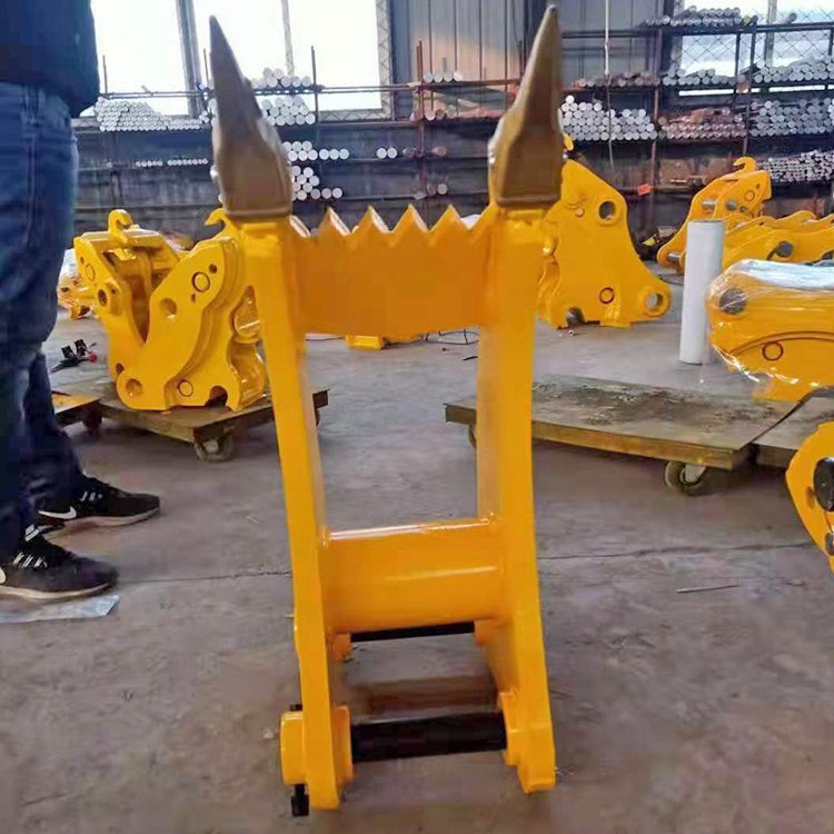 迪万伦：敢与秋韵较高低