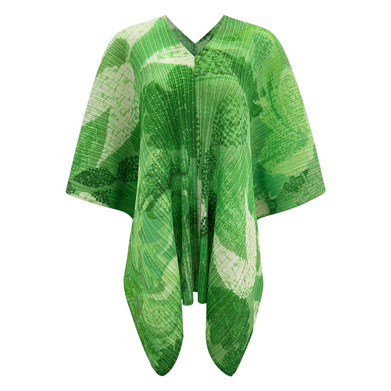 Forest-Style Green-Toned Printed Pleated Cardigan for Women, Summer Loose Fit, Plus Size, Slimming, Irregular Batwing Sleeves, Outerwear Top Forest-Style Green-Toned Printed Pleated Cardigan for Women, Summer Loose Fit, Plus Size, Slimming, Irregular Batwing Sleeves, Outerwear Top