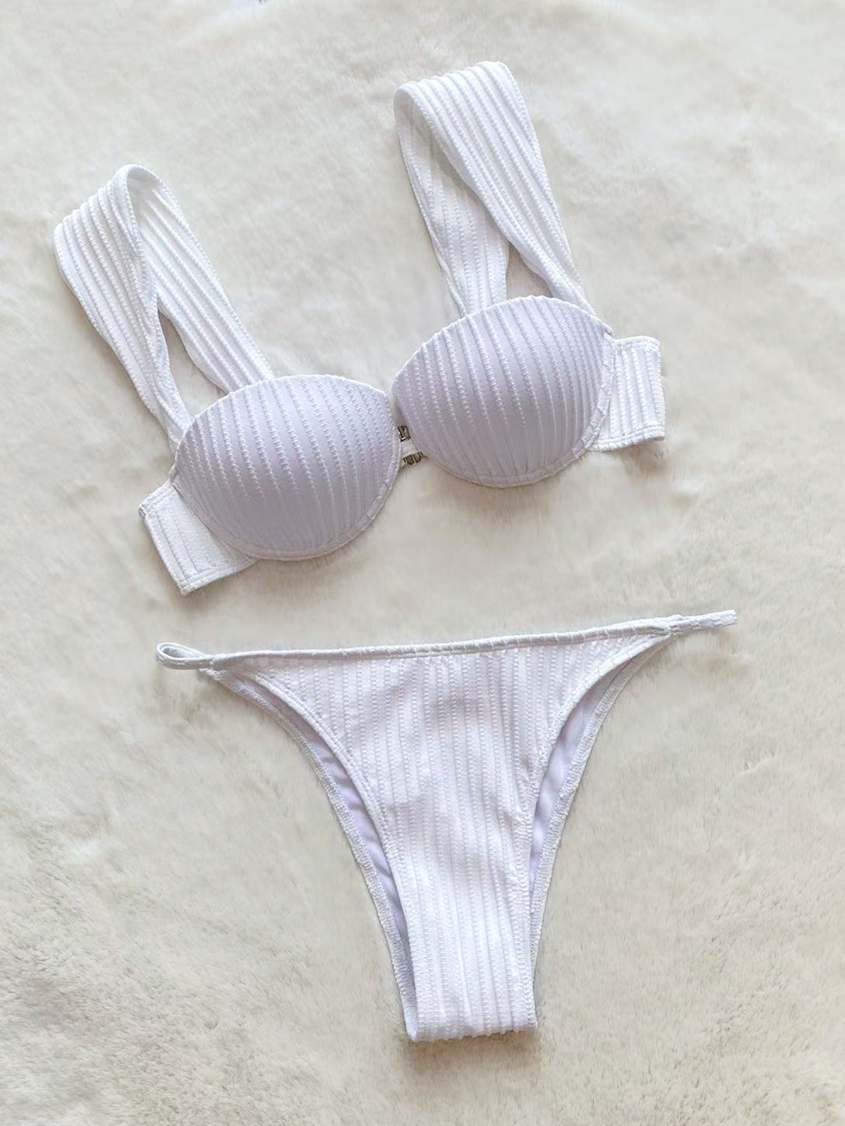 Bikini Image 6