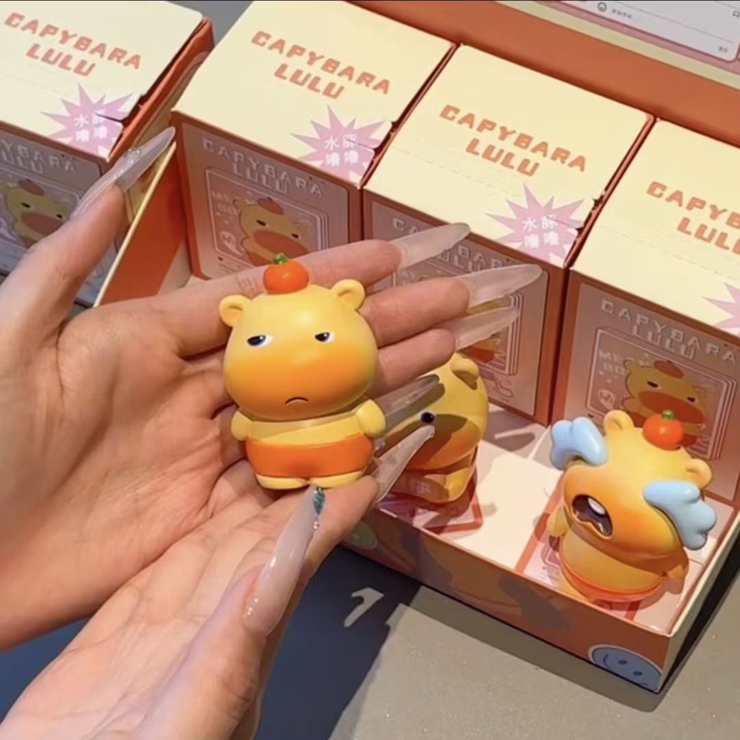 1세대 카피바라 - 뭘 보고 있나요-D